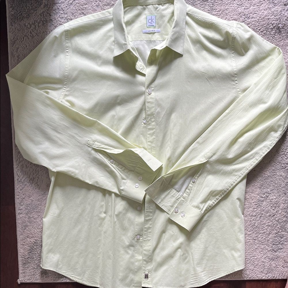 Calvin Klein Men's Soft Green Button-Down Shirt